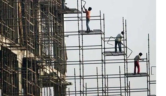 Real Estate Faces Labor Shortage Amid Rising Costs